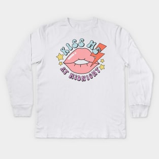 Kiss me at midnight Retro Lip New Years Eve Gift Kids Long Sleeve T-Shirt